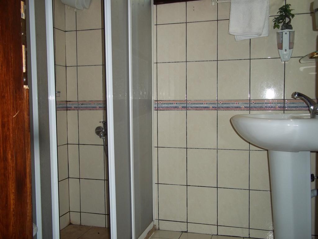 Erciyes Apart Hotel Fethiye Rum bild