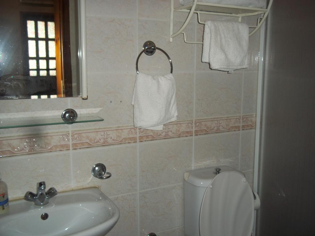 Erciyes Apart Hotel Fethiye Rum bild